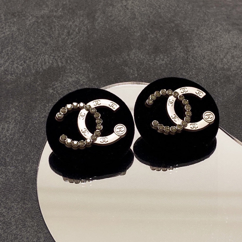 Chanel Black Resin Crystal Earrings - 18K White Gold